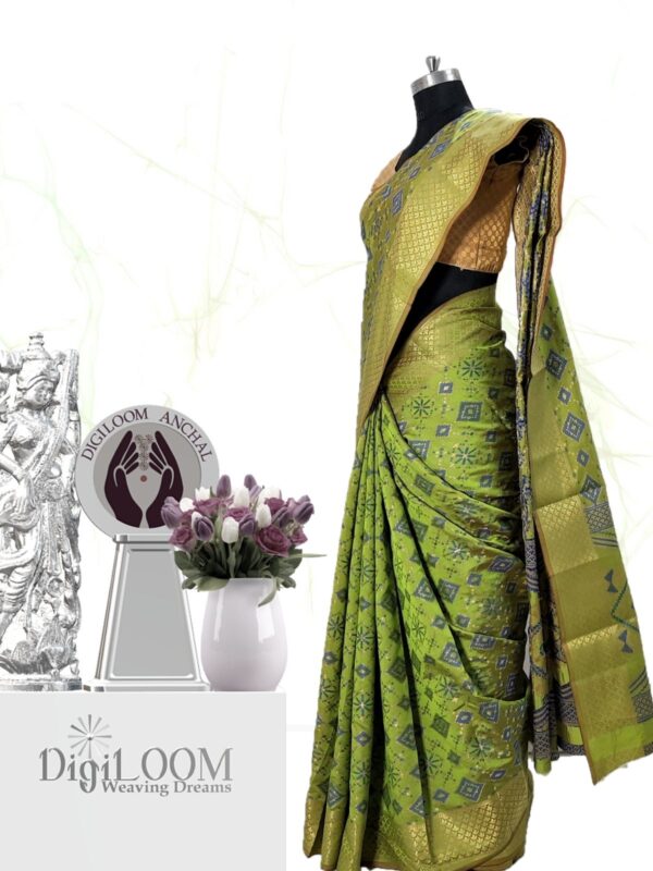 Classic Handloom Patola Silk Saree in Lime Green 2