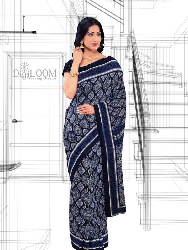 Handloom Moonga Mulberry Silk Saree in Indigo Colour with Traditional Motifs 8